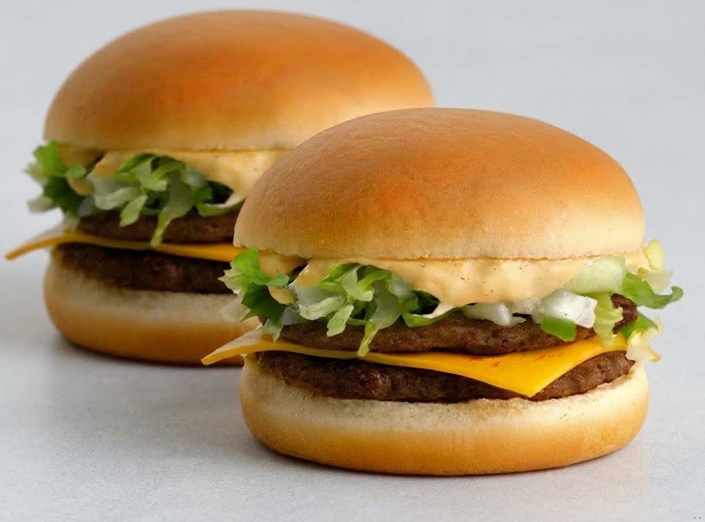 Double Giant : quatre steaks et quatre fromages